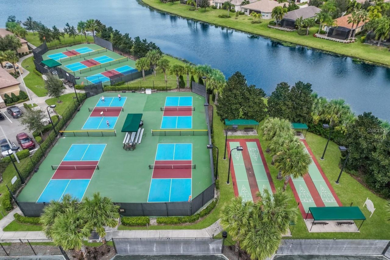 4834 Marble Springs Circle , Wimauma, FL 33598 Photo