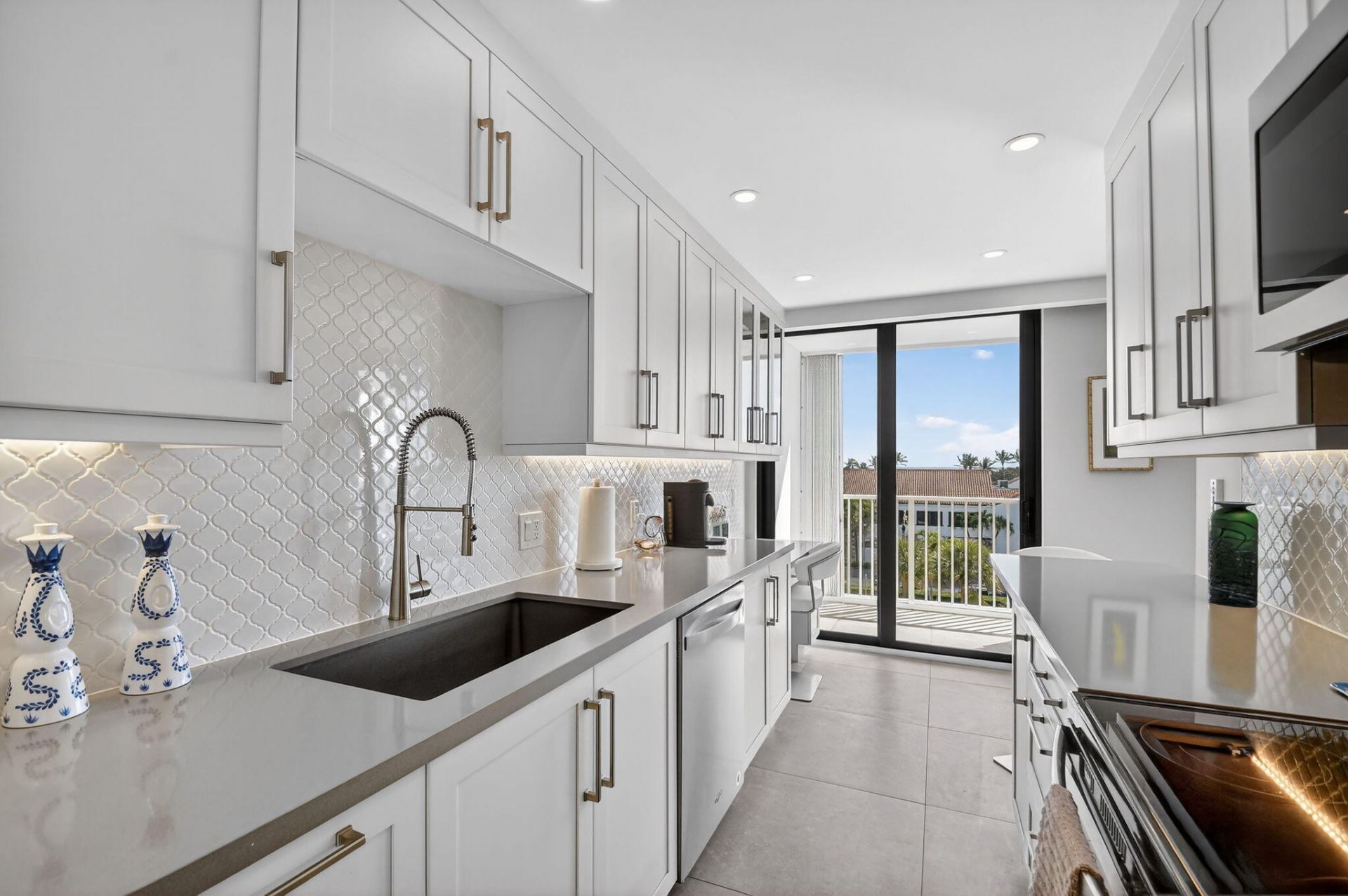 2860 S Ocean Boulevard, Unit 514, Palm Beach, FL 33480 Photo