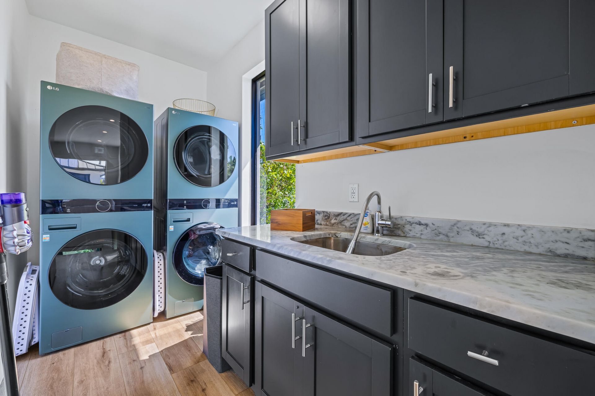 549 NE 10th Avenue, Fort Lauderdale, FL 33301 Photo