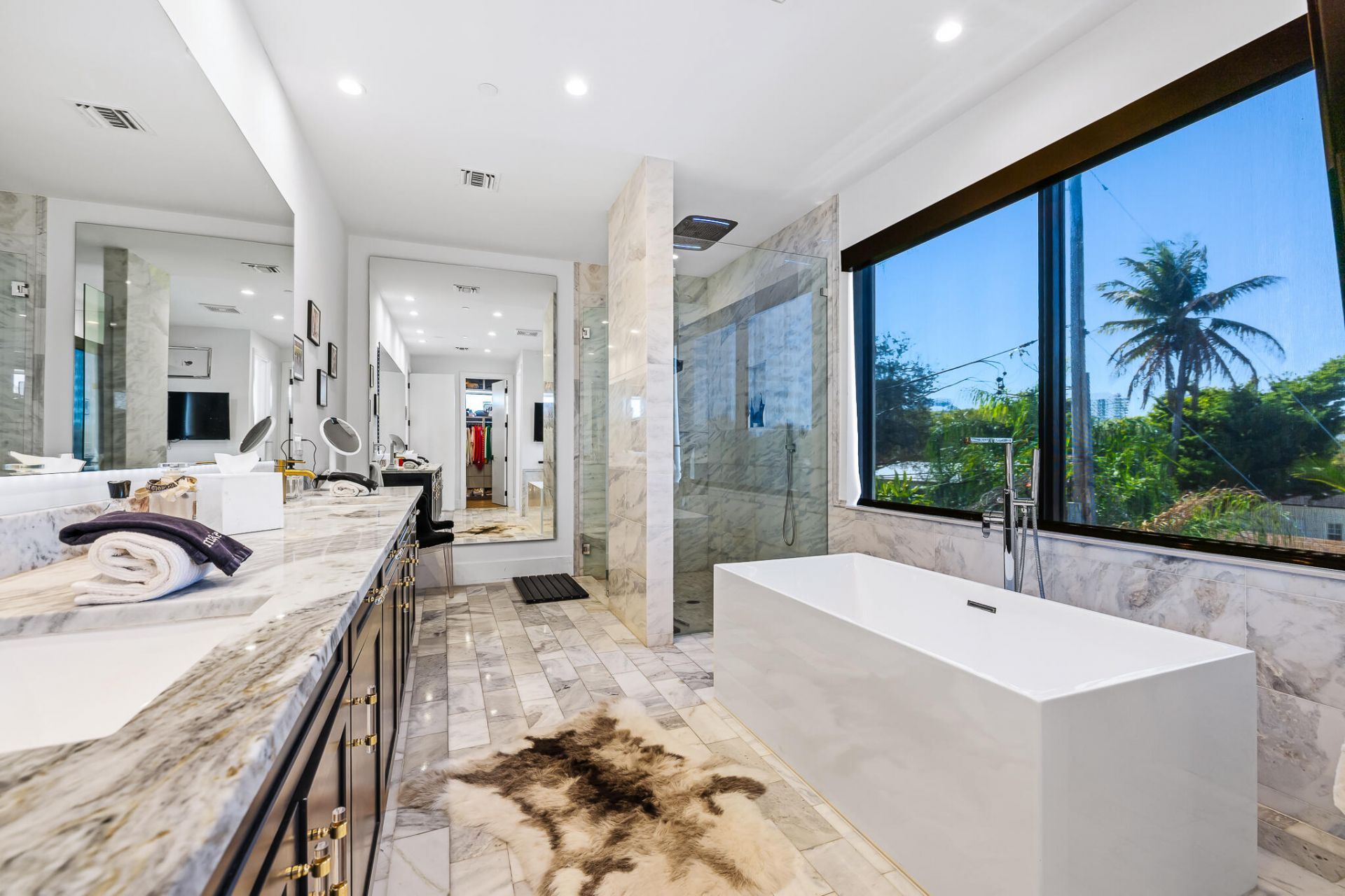 549 NE 10th Avenue, Fort Lauderdale, FL 33301 Photo