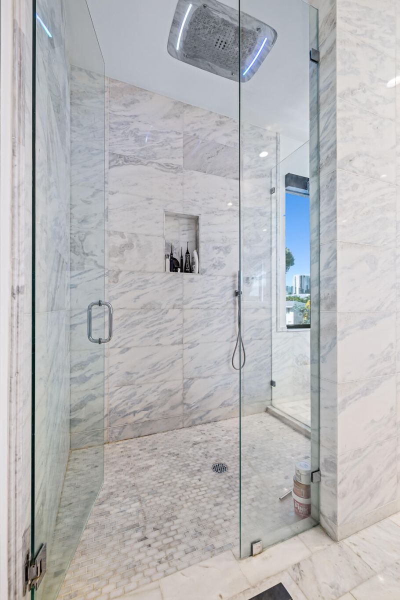 549 NE 10th Avenue, Fort Lauderdale, FL 33301 Photo