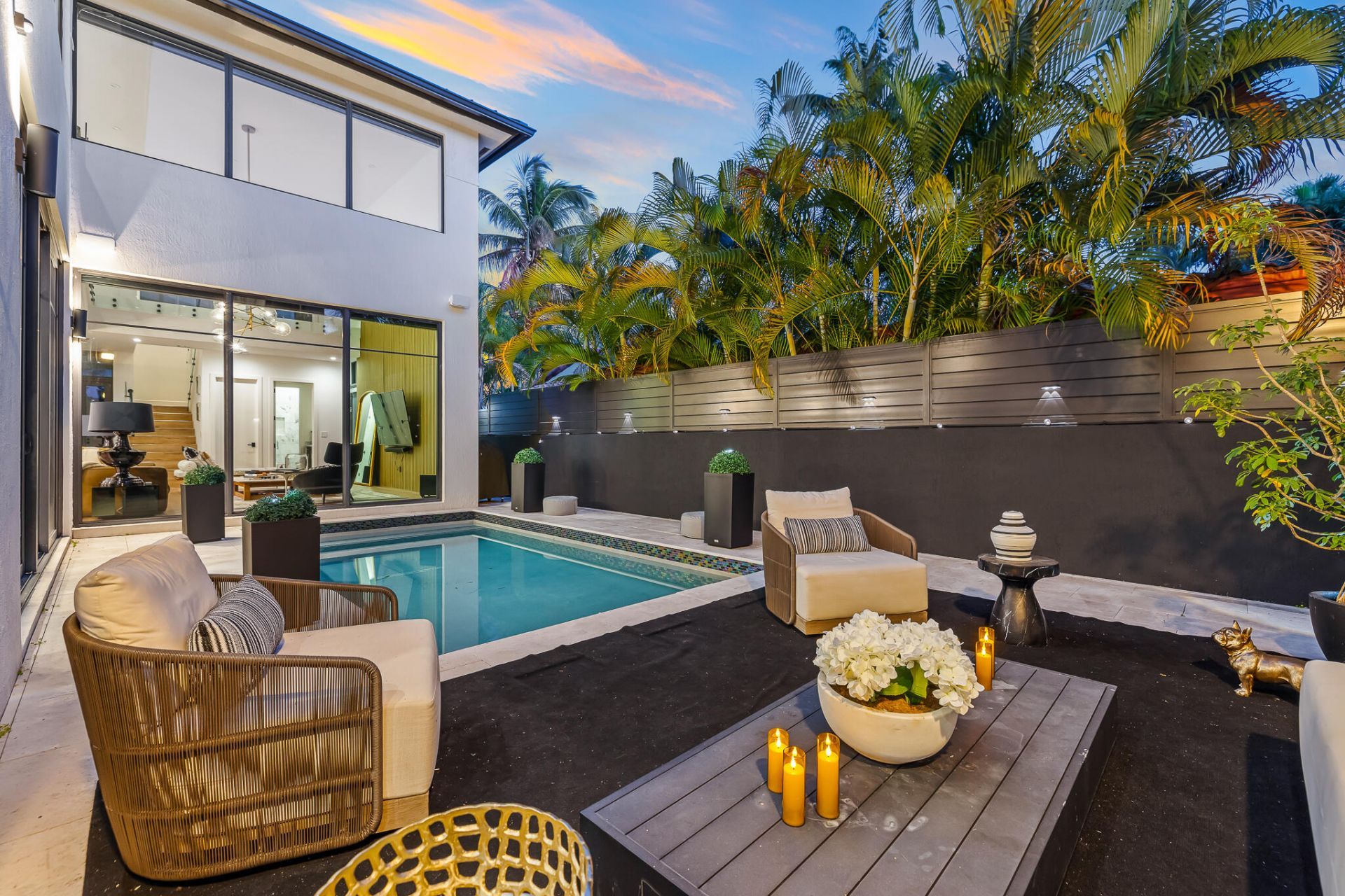 549 NE 10th Avenue, Fort Lauderdale, FL 33301 Photo