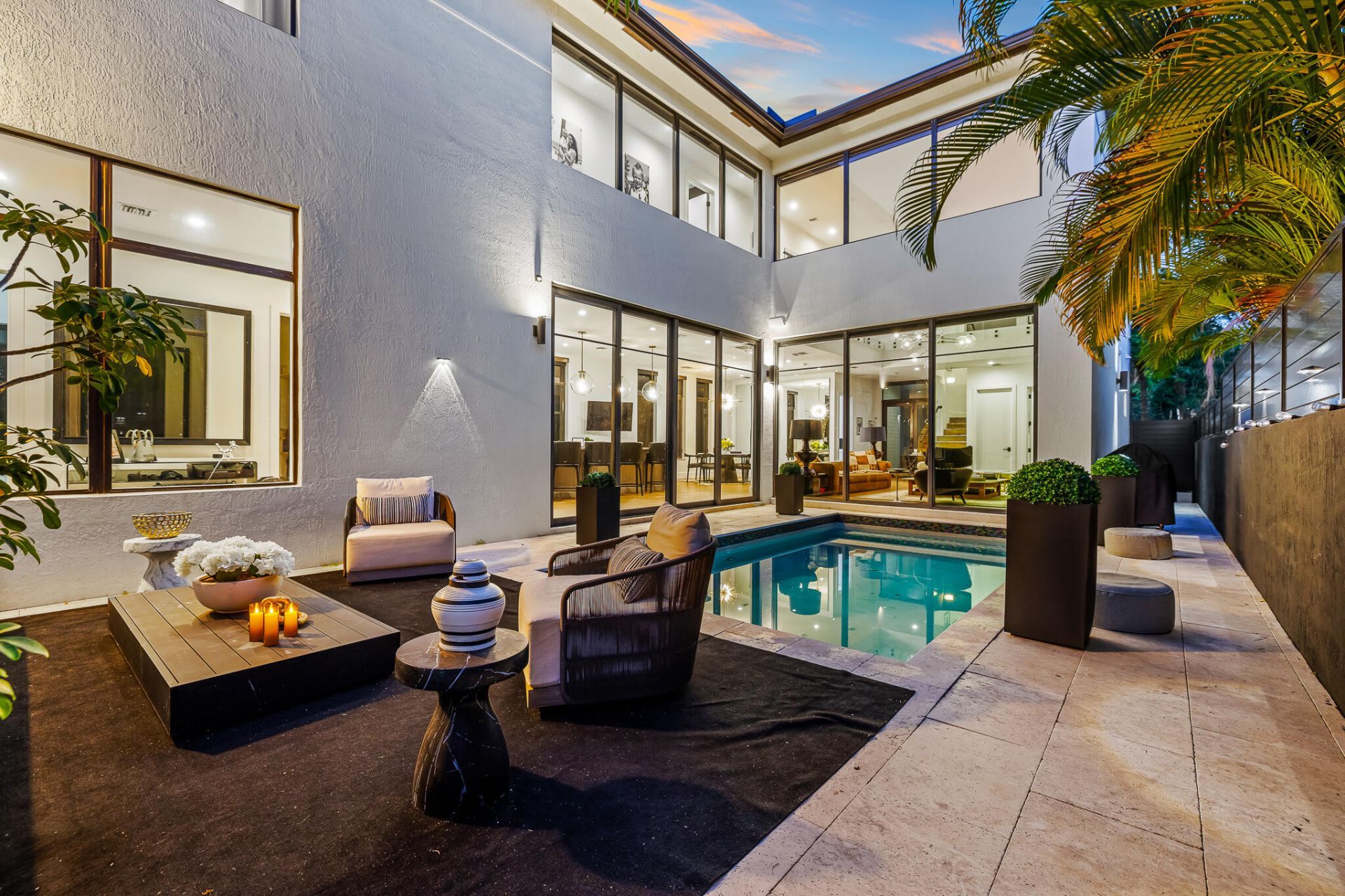 549 NE 10th Avenue, Fort Lauderdale, FL 33301 Photo