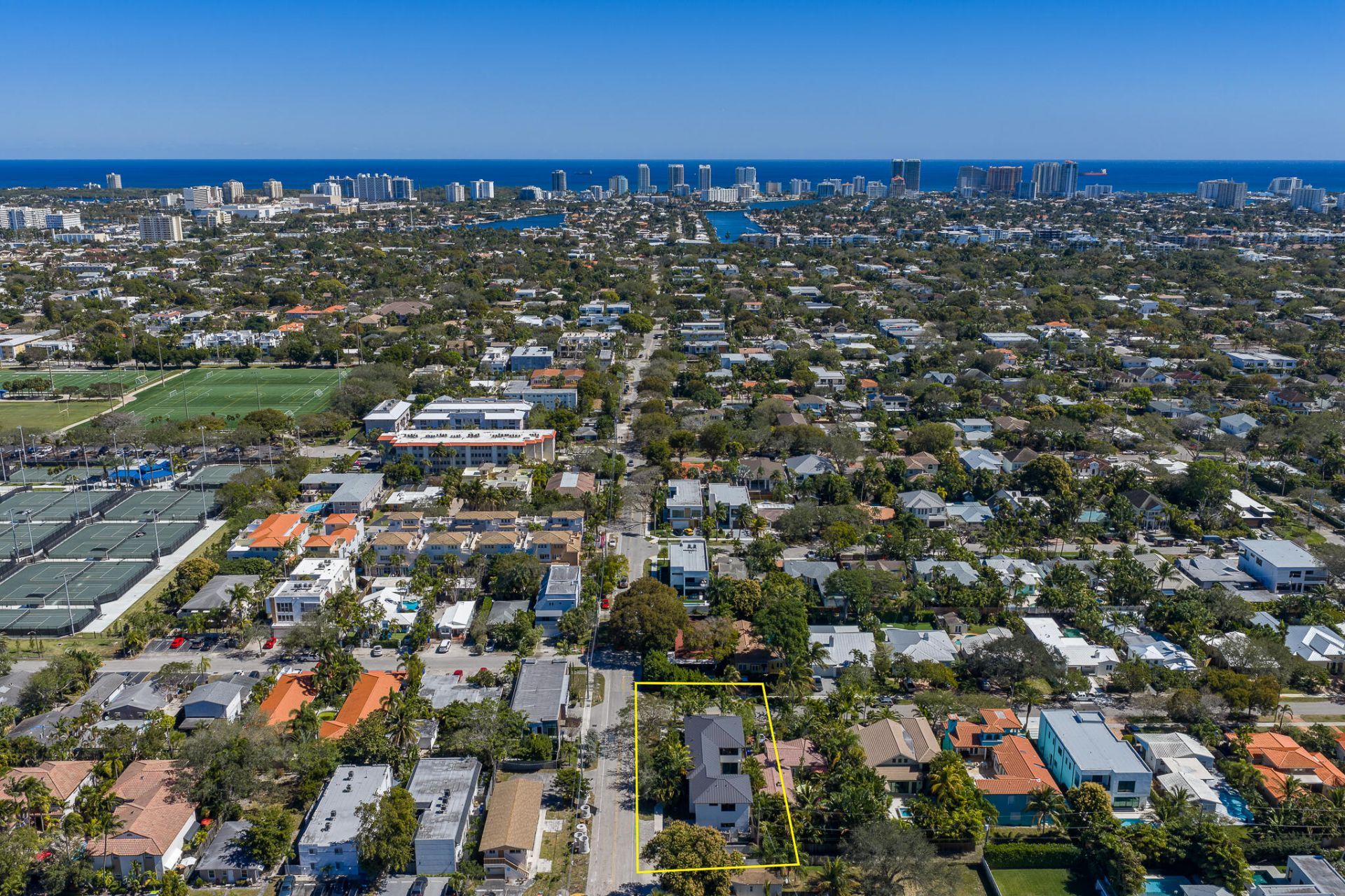 549 NE 10th Avenue, Fort Lauderdale, FL 33301 Photo