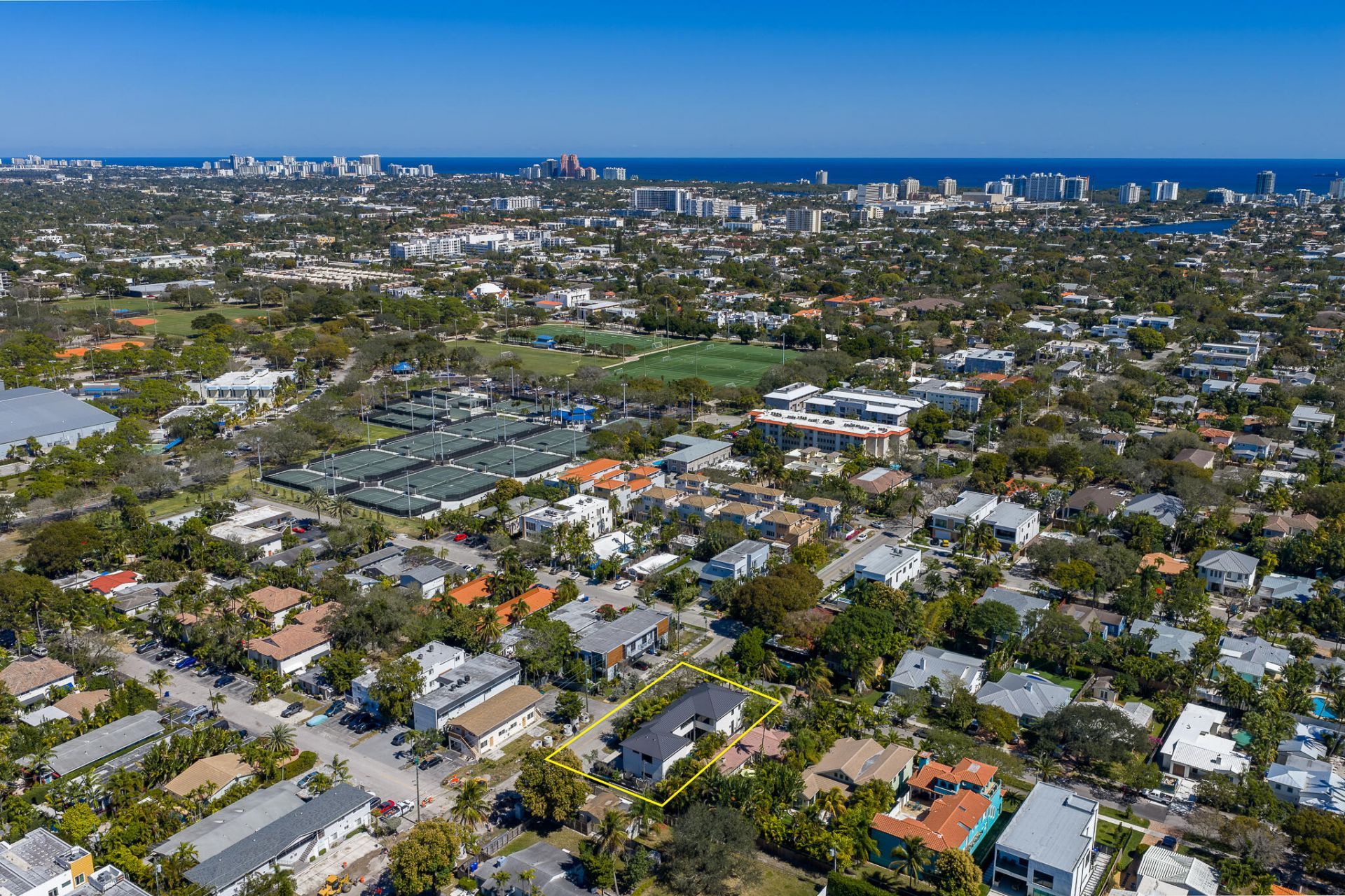 549 NE 10th Avenue, Fort Lauderdale, FL 33301 Photo