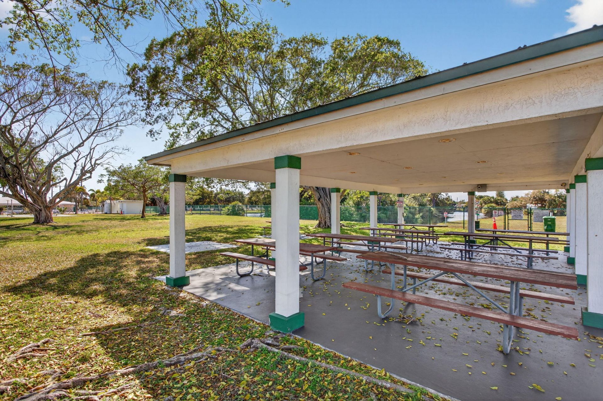 4561 NW 16th Avenue, Tamarac, FL 33309 Photo