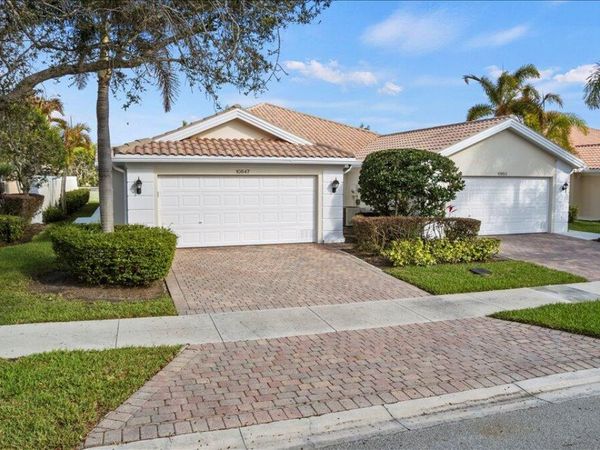 10847 SW Dardanelle Drive, Port Saint Lucie, FL 34987