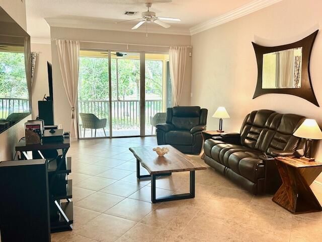 9778 Bowline Drive, Unit 201, West Palm Beach, FL 33411 Photo