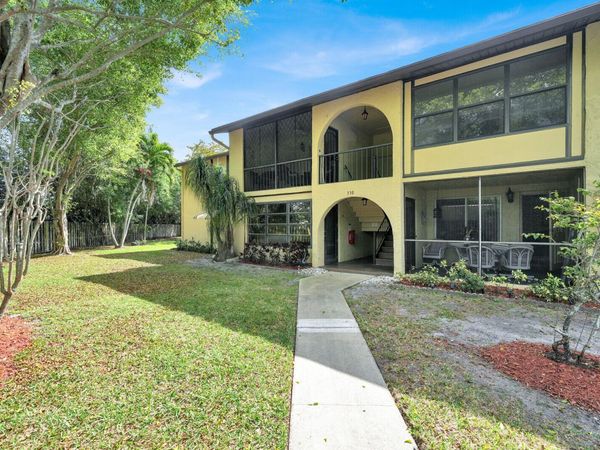 330 Pine Ridge Circle, Unit B-2, Greenacres, FL 33463