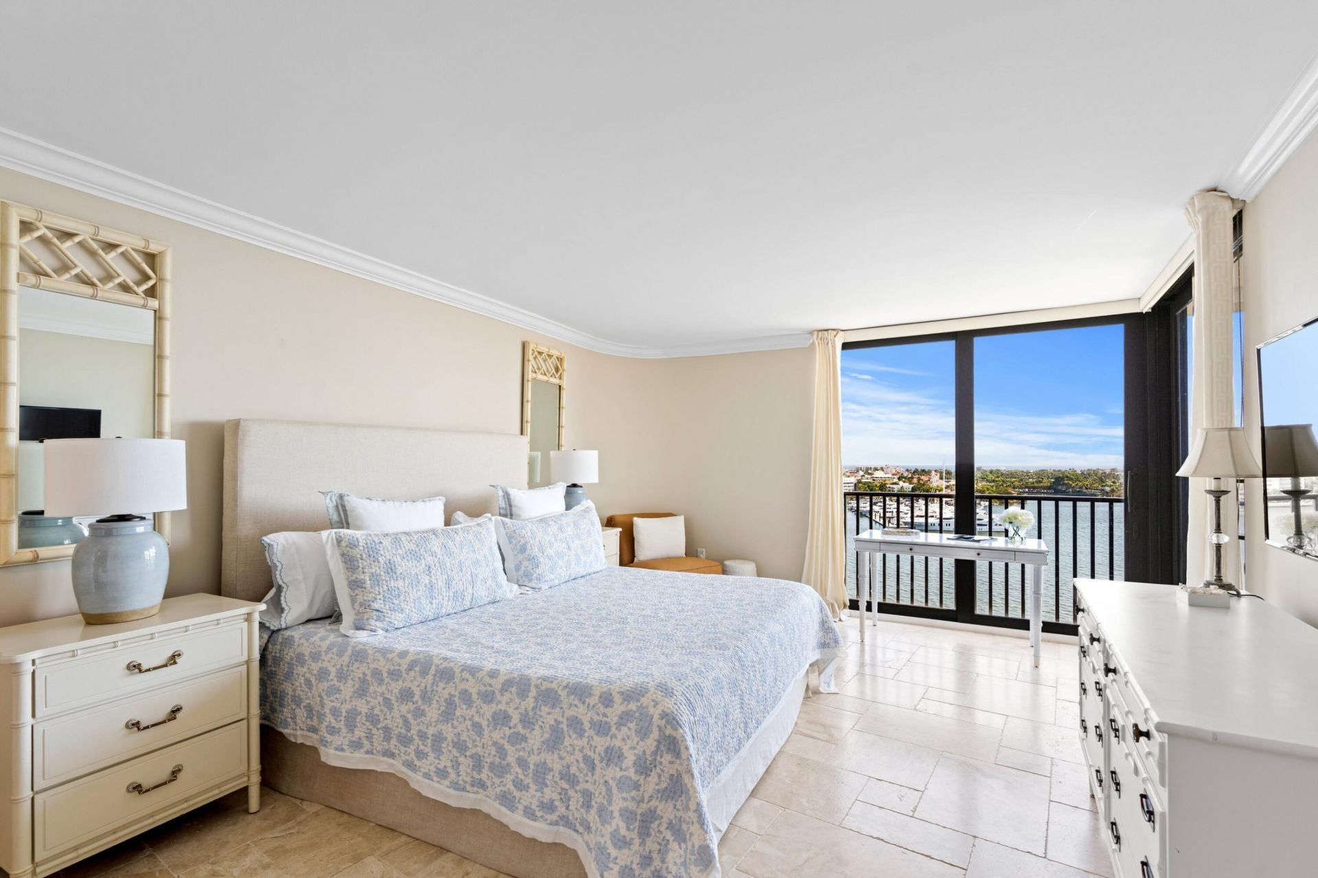 1200 S Flagler Drive, Unit 1402, West Palm Beach, FL 33401 Photo