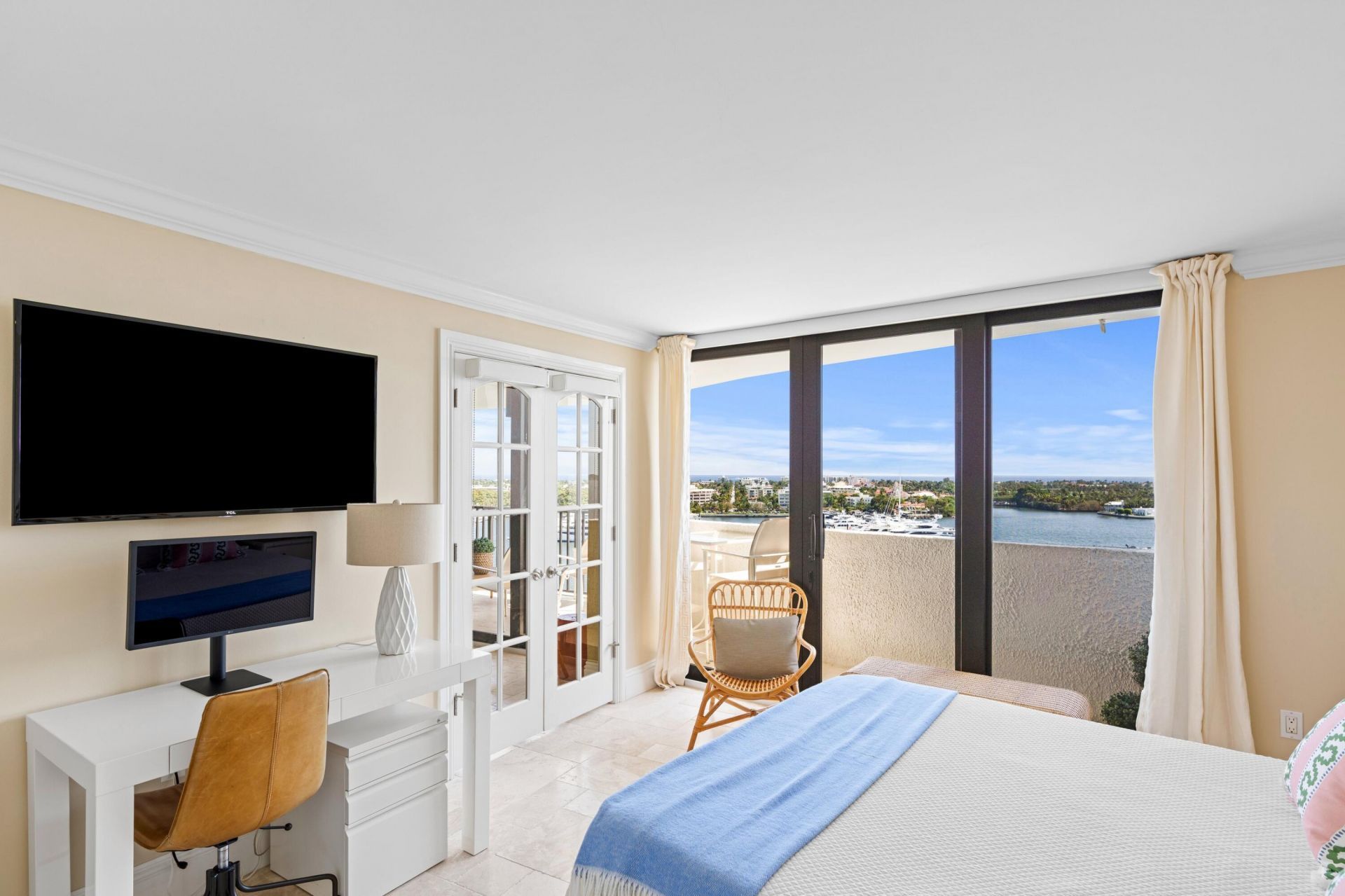 1200 S Flagler Drive, Unit 1402, West Palm Beach, FL 33401 Photo