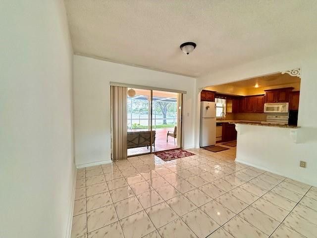 2000 NW 86th Terrace, Pembroke Pines, FL 33024 Photo