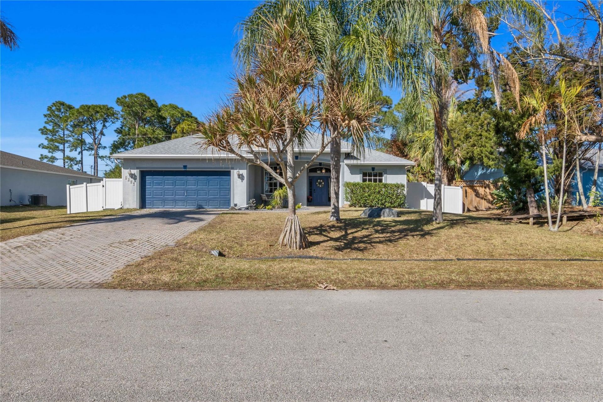 1209 SW Emerald Avenue, Port Saint Lucie, FL 34953 Photo