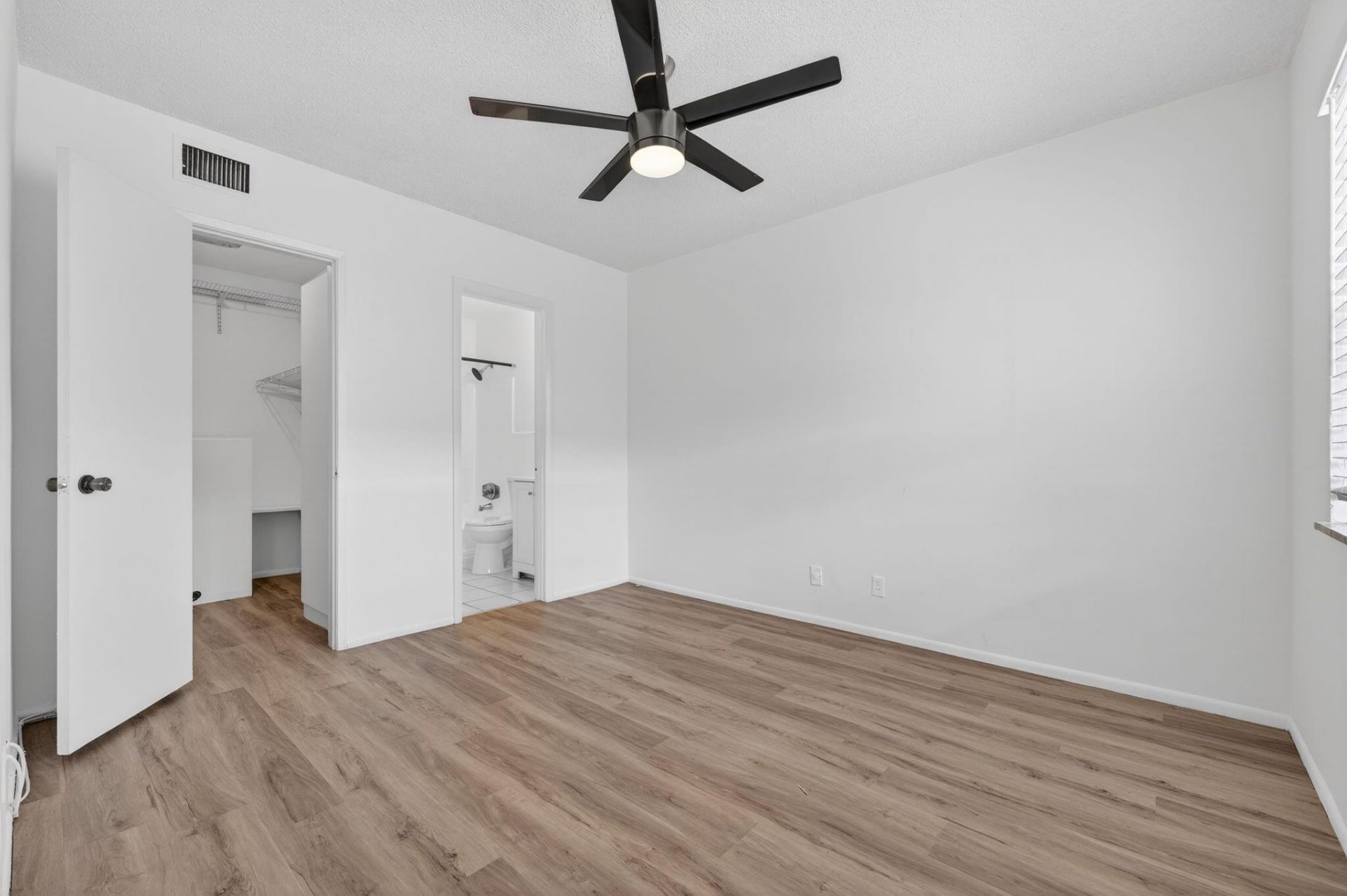 2503 N Ocean Boulevard, Unit 6, Pompano Beach, FL 33062 Photo