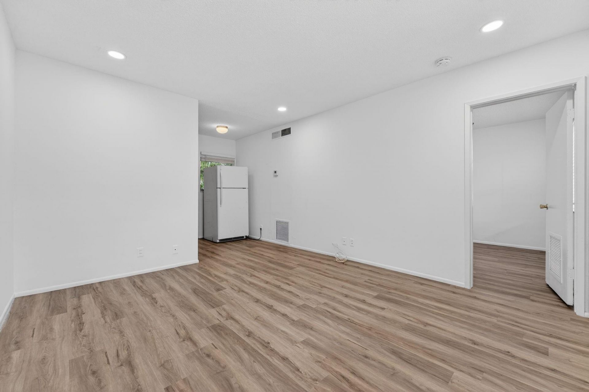 2503 N Ocean Boulevard, Unit 6, Pompano Beach, FL 33062 Photo