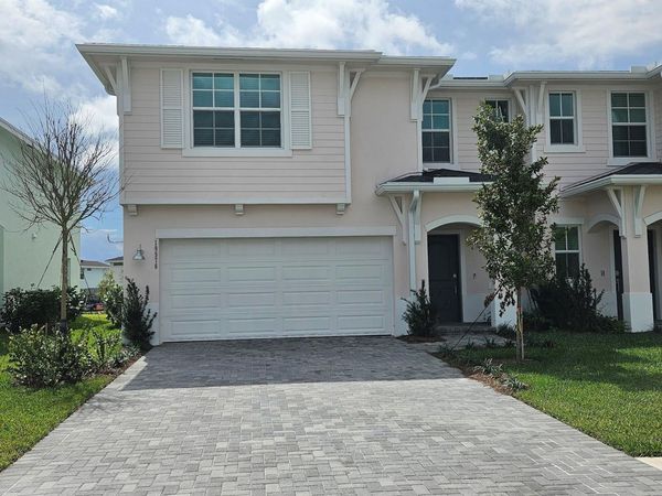 19576 Whispering Creek Rd, Loxahatchee, FL 33470