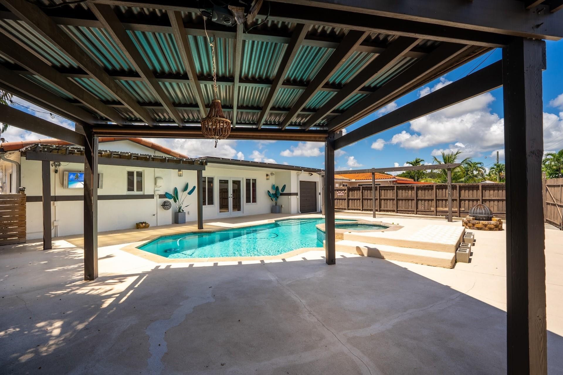 4215 Roosevelt Street, Hollywood, FL 33021 Photo