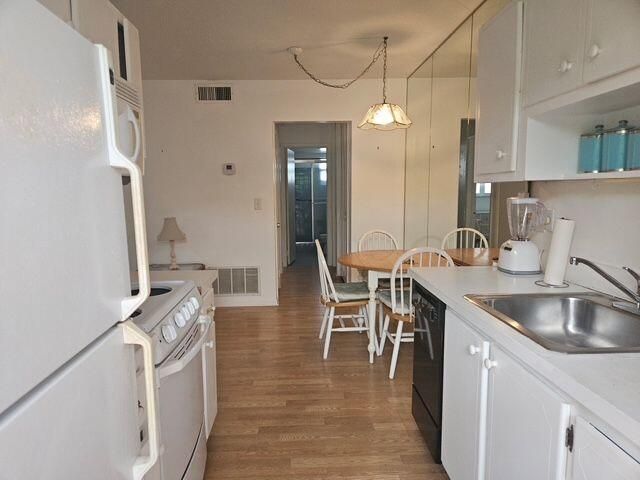 224 Hibiscus Avenue, Unit 259, Lauderdale by the Sea, FL 33308 Photo