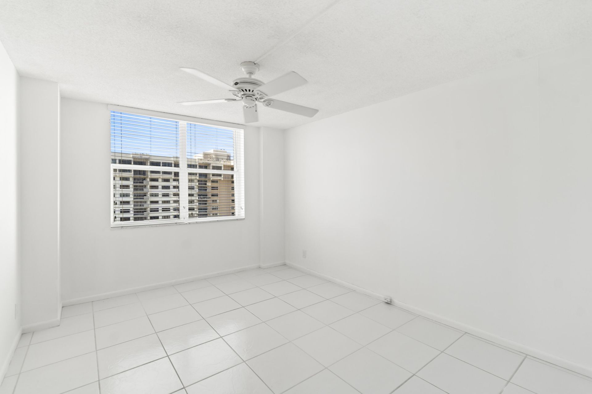 5200 N Ocean Boulevard, Unit 1207b, Lauderdale by the Sea, FL 33308 Photo