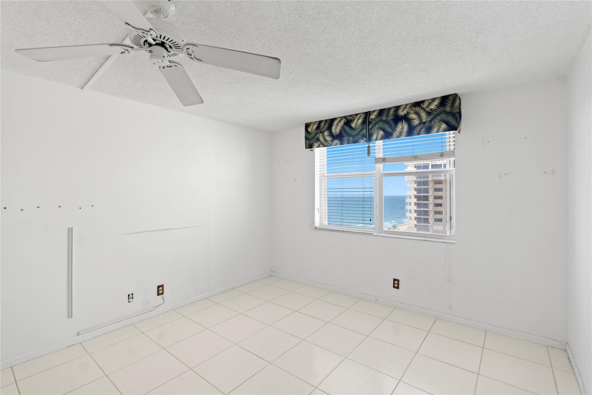 5200 N Ocean Boulevard, Unit 1207B, Lauderdale by the Sea, FL 33308 Photo
