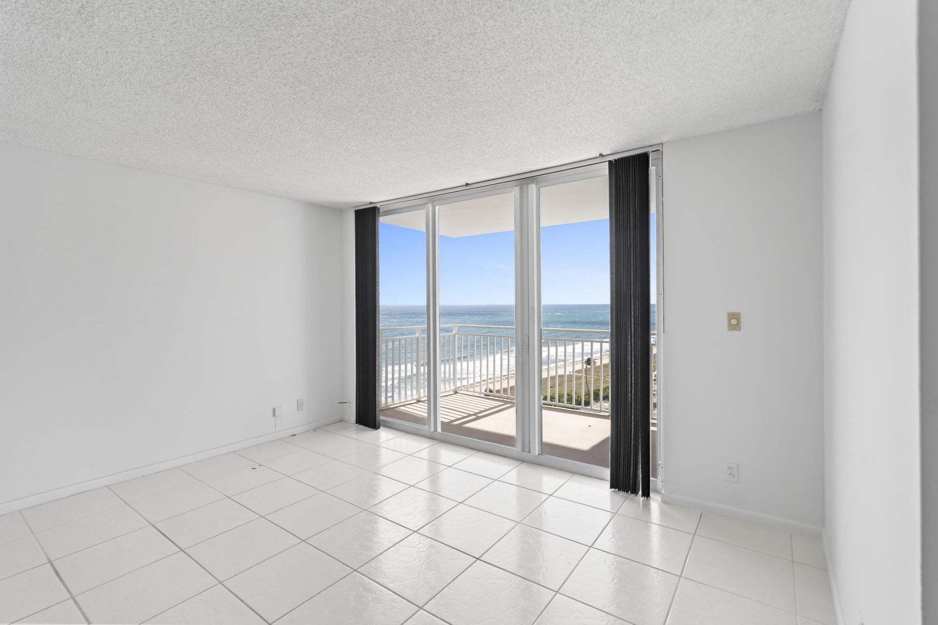 5200 N Ocean Boulevard, Unit 1207b, Lauderdale by the Sea, FL 33308 Photo