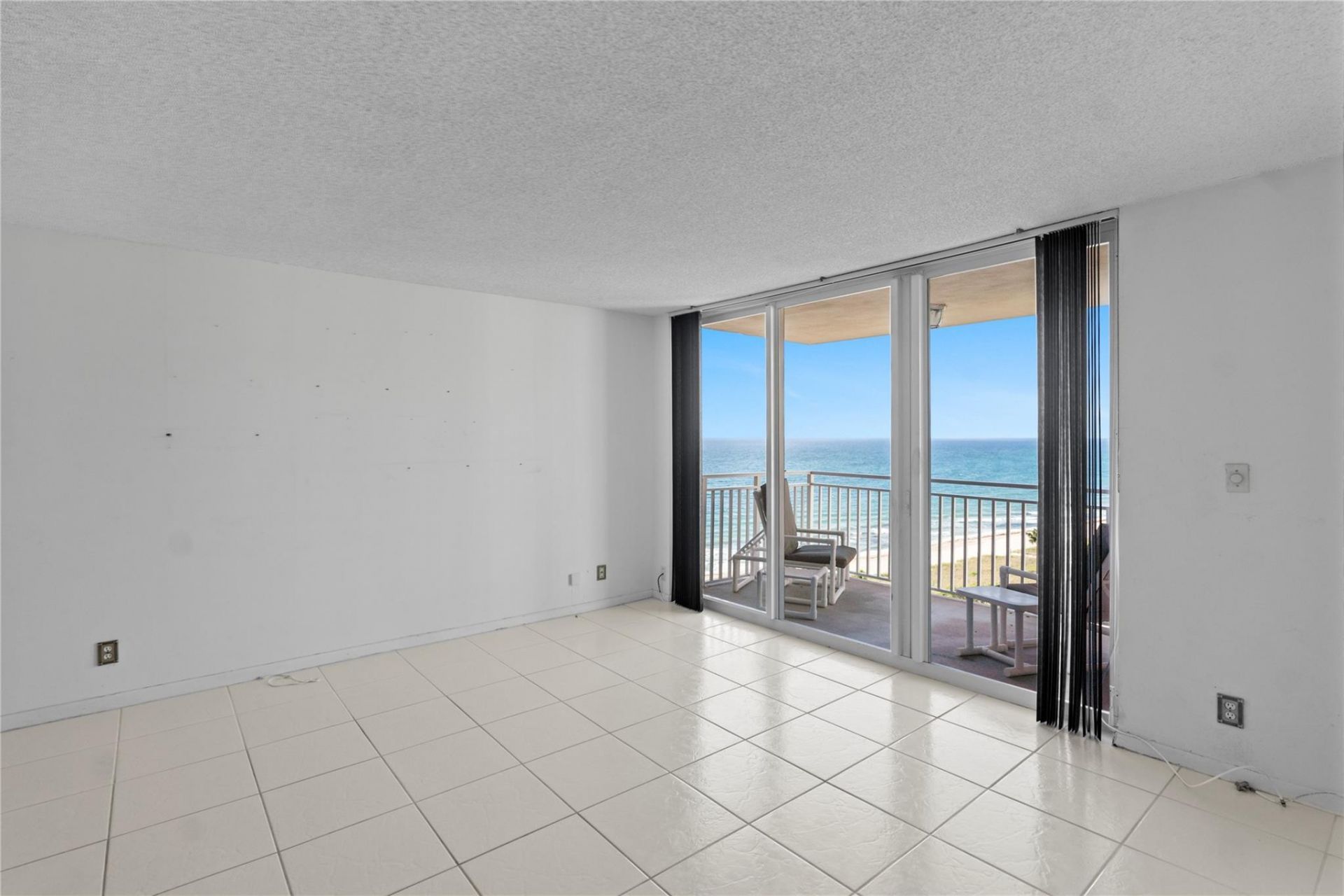 5200 N Ocean Boulevard, Unit 1207B, Lauderdale by the Sea, FL 33308 Photo