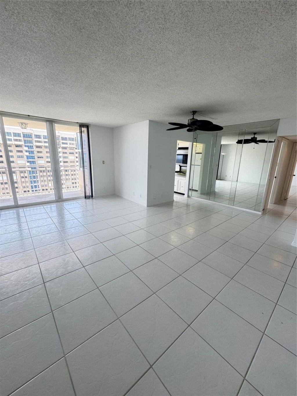 5200 N Ocean Boulevard, Unit 1207B, Lauderdale by the Sea, FL 33308 Photo