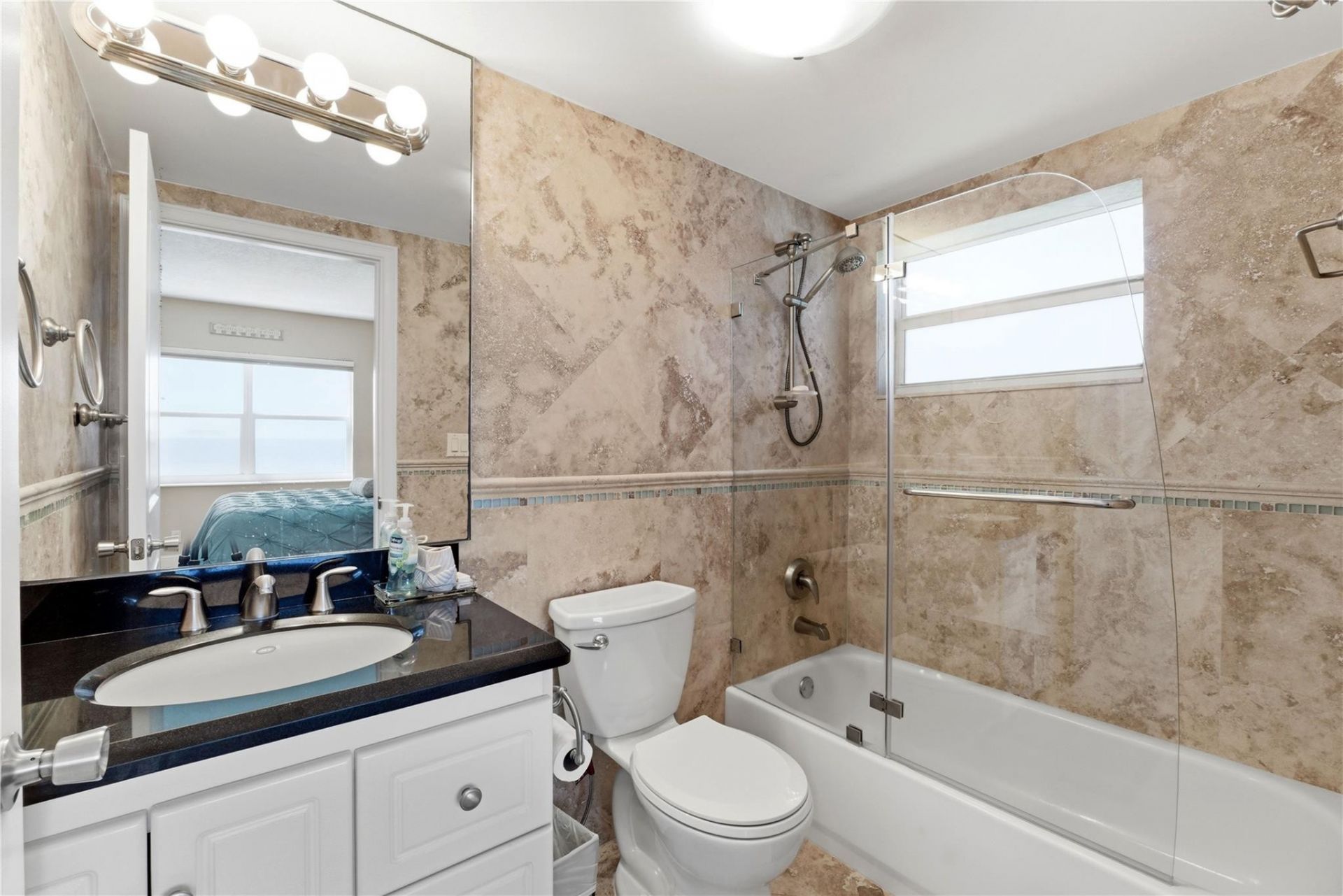 1500 S Ocean Boulevard, Unit 604, Lauderdale by the Sea, FL 33062 Photo