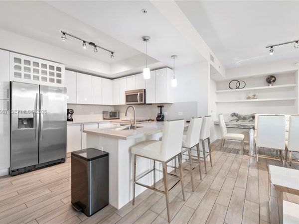 999 SW 1st Ave , Unit 2204, Miami, FL 33130