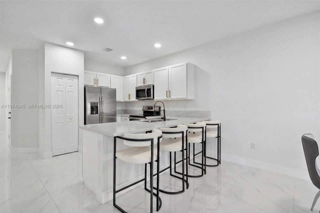 178 SE 33rd Ter, Homestead, FL 33033 Photo
