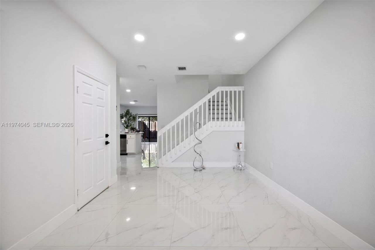 178 SE 33rd Ter, Homestead, FL 33033 Photo
