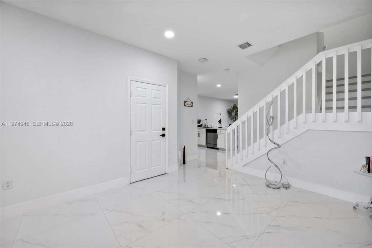178 SE 33rd Ter, Homestead, FL 33033 Photo