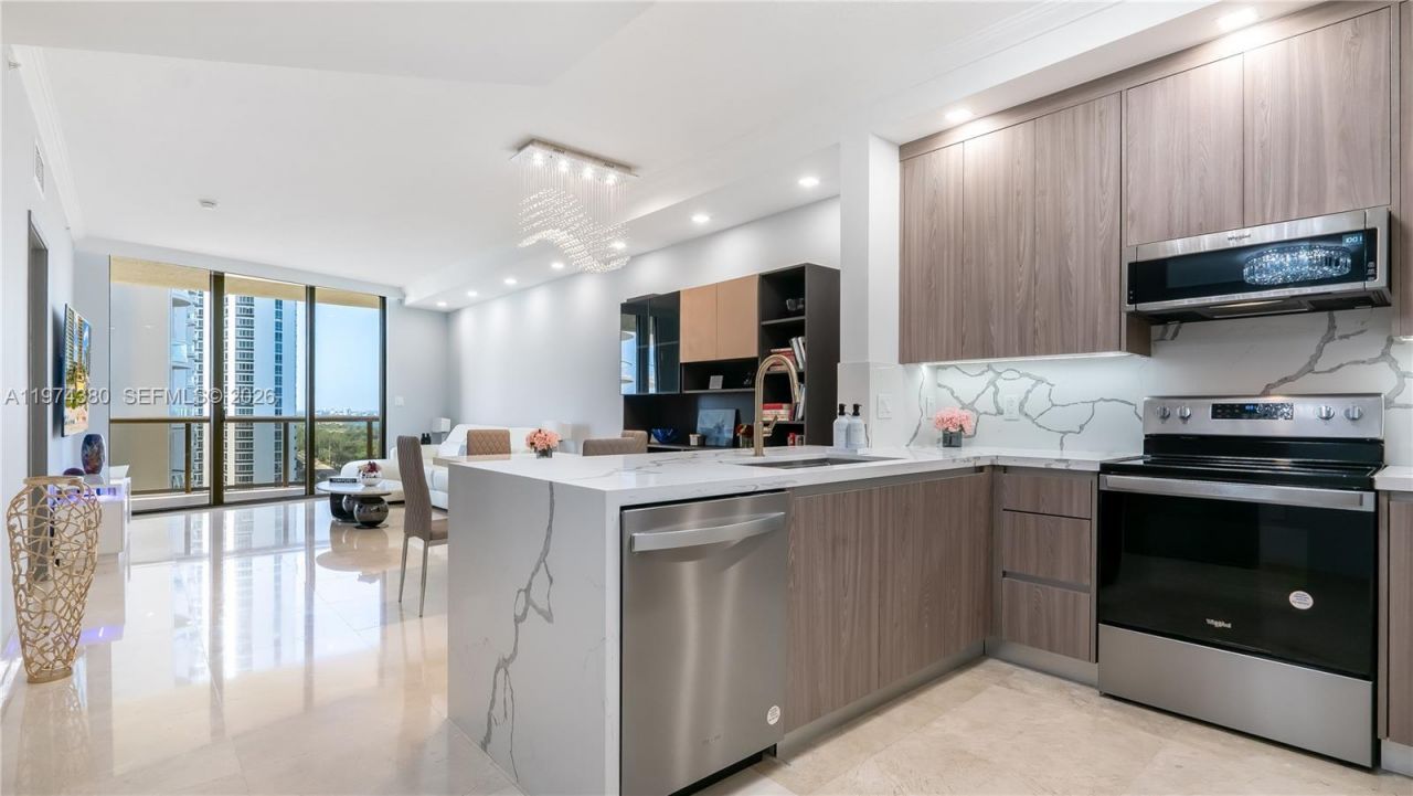 16275 Collins Ave, Unit 1503, Sunny Isles Beach, FL 33160 Photo