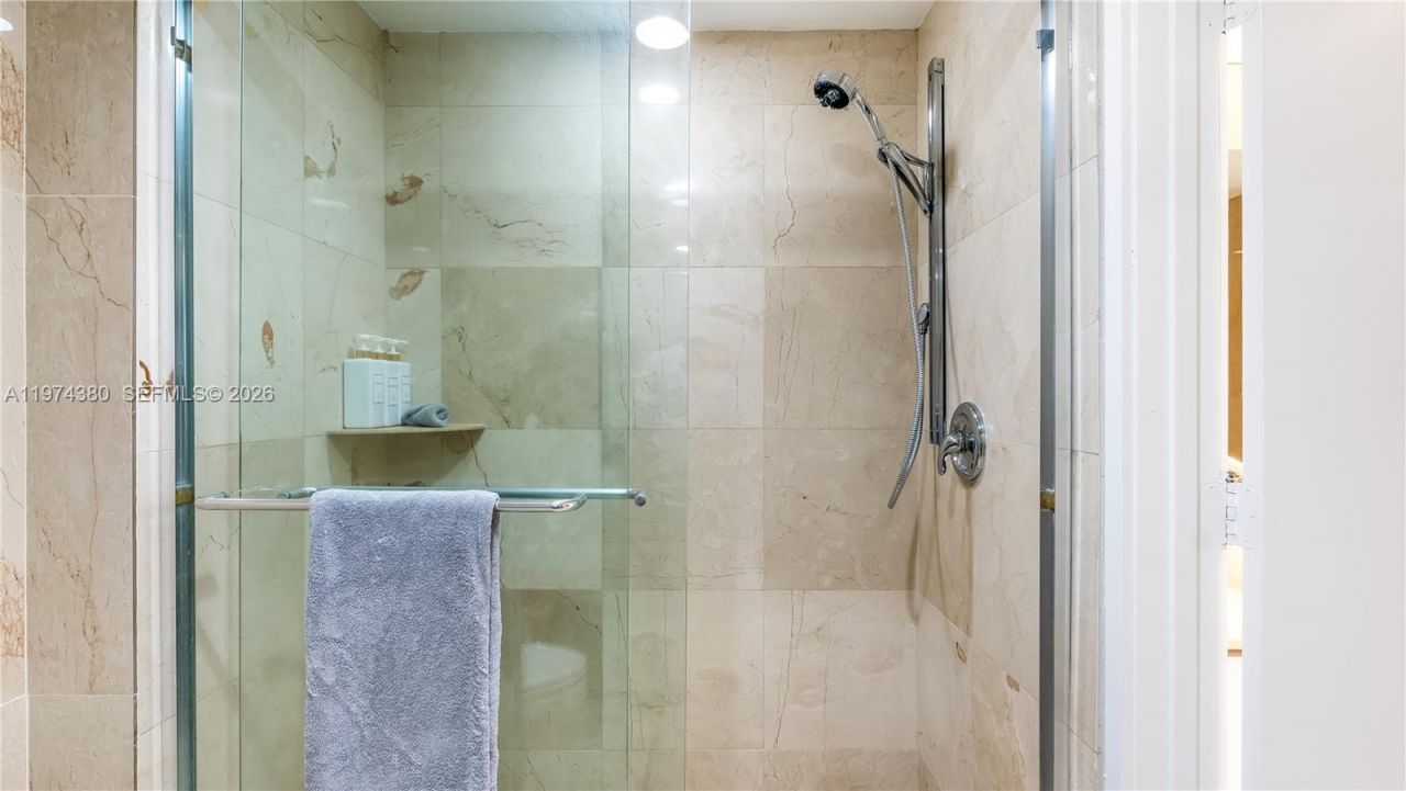 16275 Collins Ave, Unit 1503, Sunny Isles Beach, FL 33160 Photo