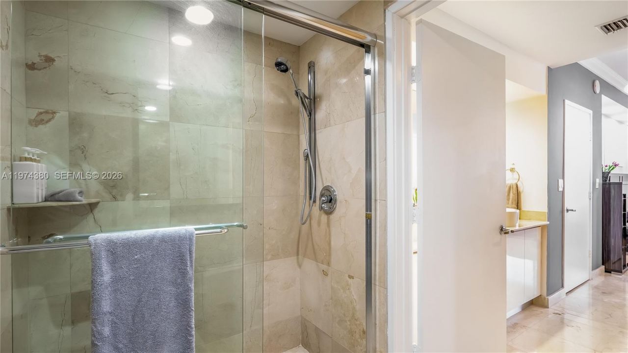 16275 Collins Ave, Unit 1503, Sunny Isles Beach, FL 33160 Photo