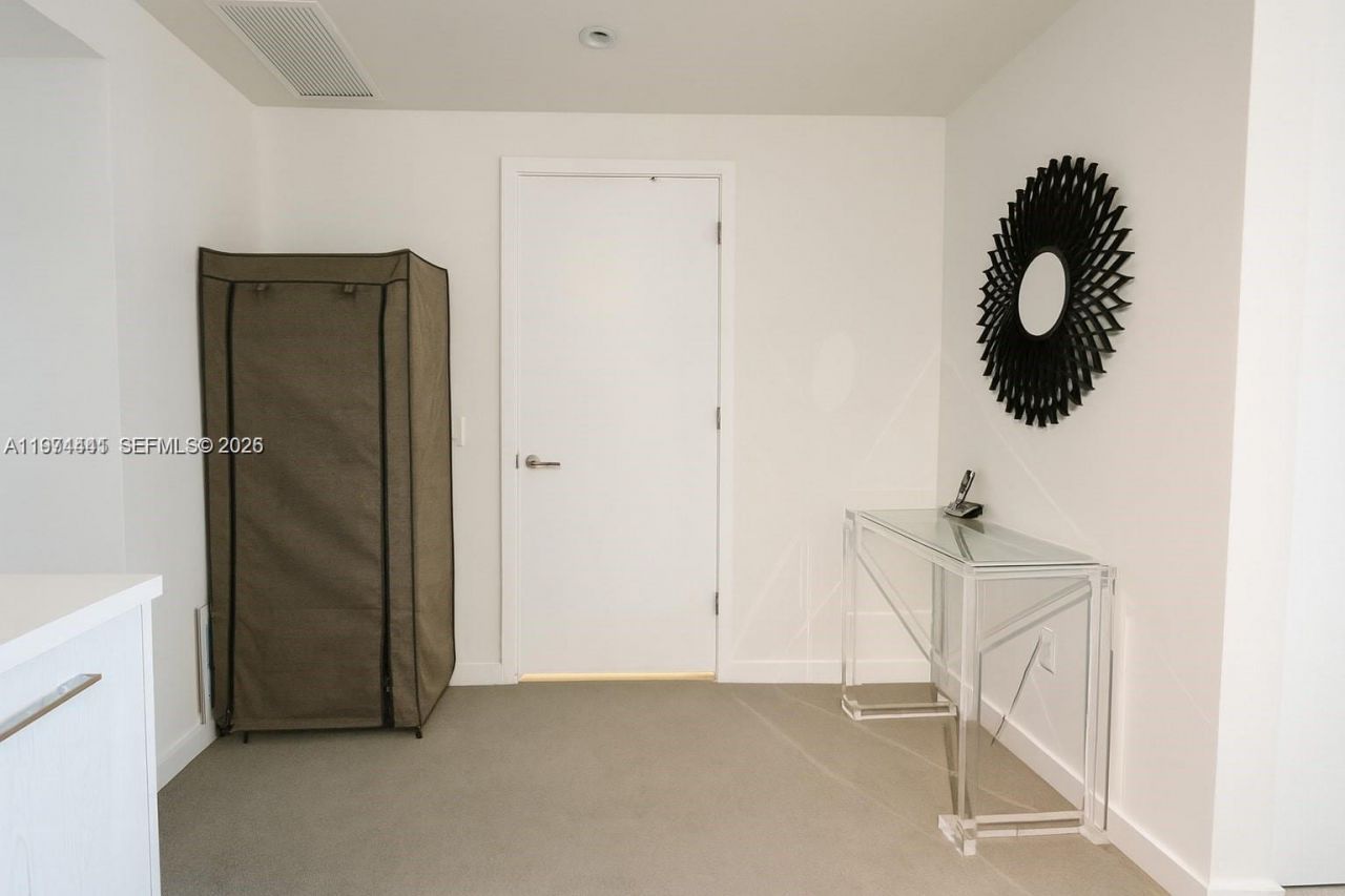 501 NE 31st St , Unit 1204, Miami, FL 33137 Photo