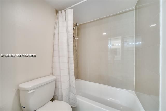 4848 NW 24th Ct , Unit 230, Lauderdale Lakes, FL 33313 Photo