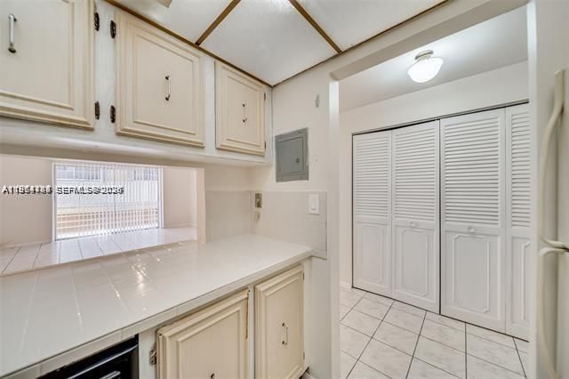 4848 NW 24th Ct , Unit 230, Lauderdale Lakes, FL 33313 Photo