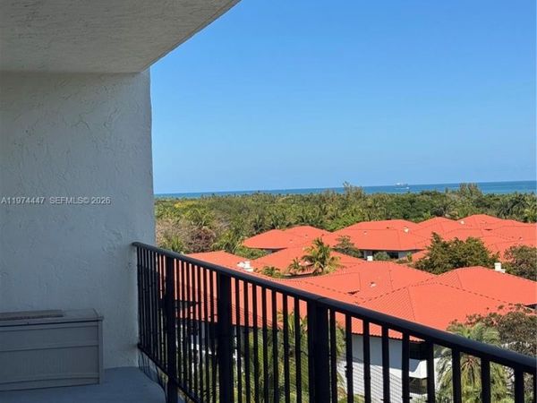 77 Crandon Blvd , Unit 9E, Key Biscayne, FL 33149