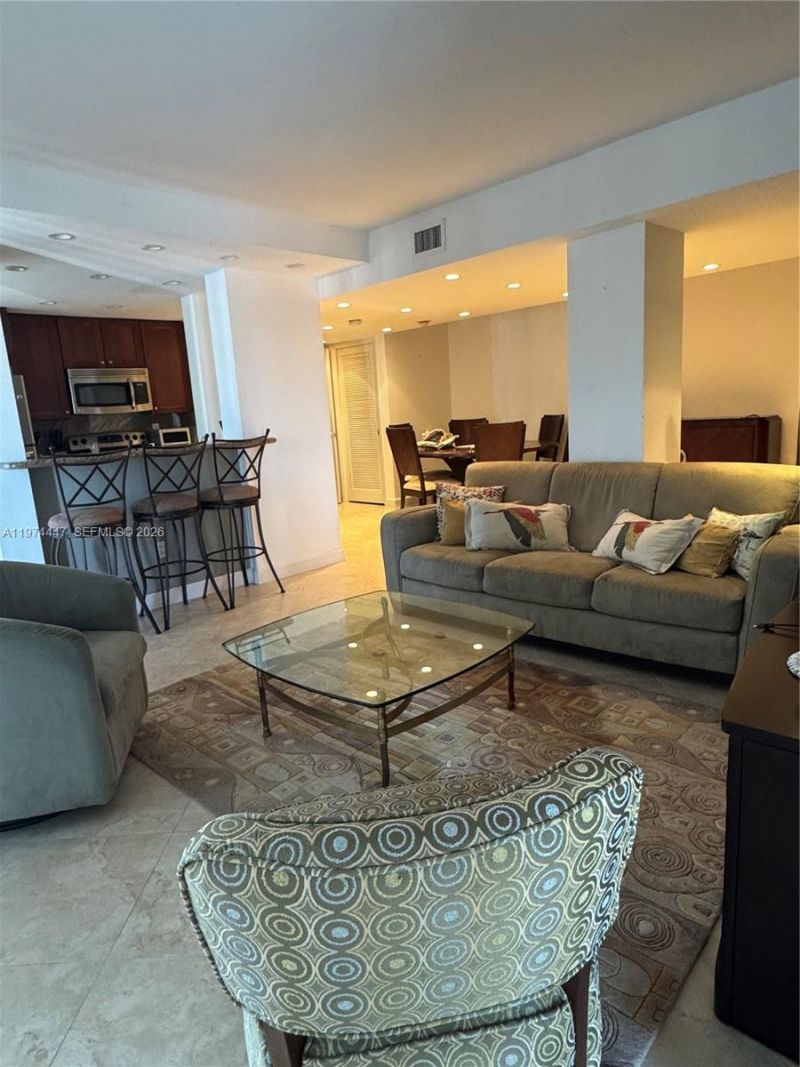 77 Crandon Blvd, Unit 9E, Key Biscayne, FL 33149 Photo