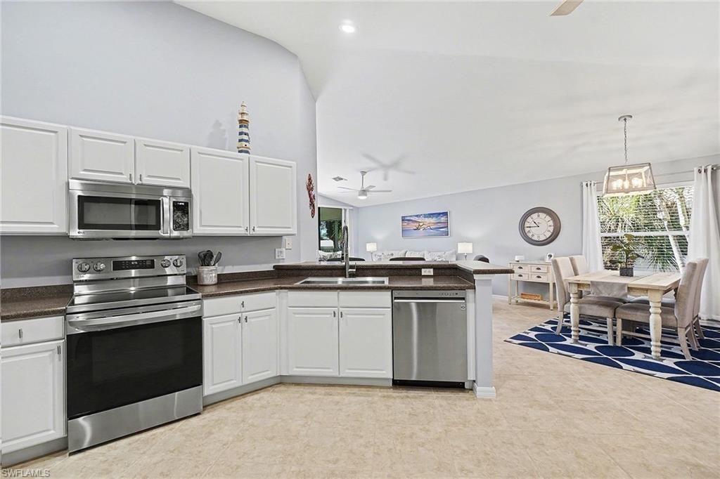 10121 Colonial Country Club Blvd , Unit 1802, Fort Myers, FL 33913 Photo