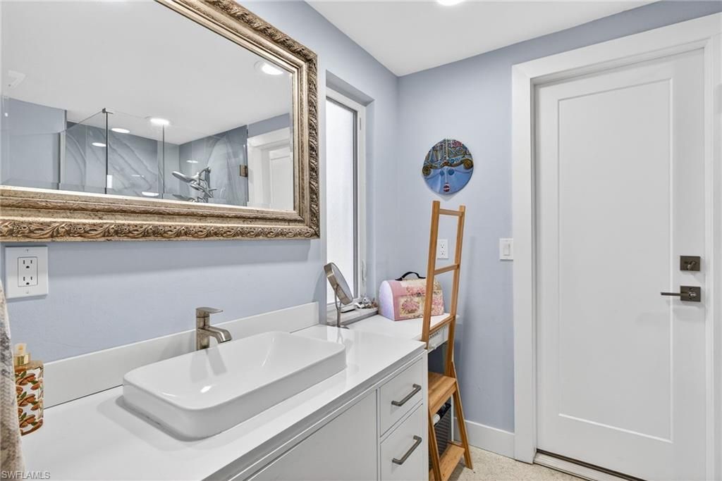 1972 Roseate Ln , Sanibel, FL 33957 Photo