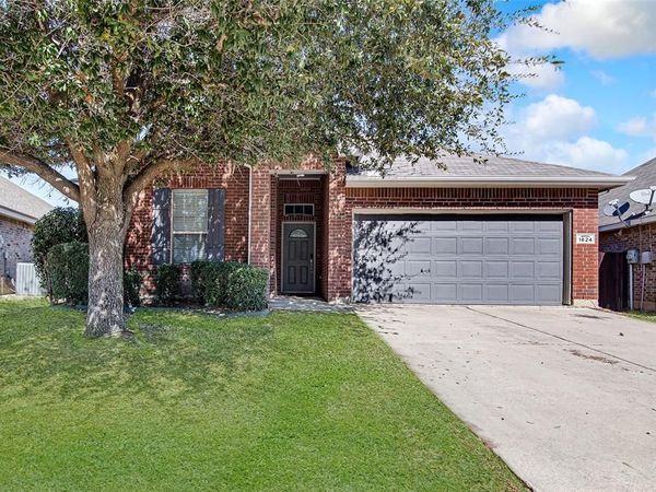 1624 Wickham Drive, Burleson, TX 76028