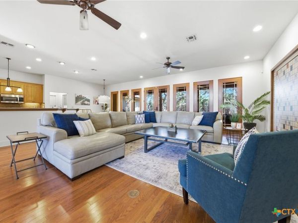 27118 Rockwall Parkway , New Braunfels, TX 78132