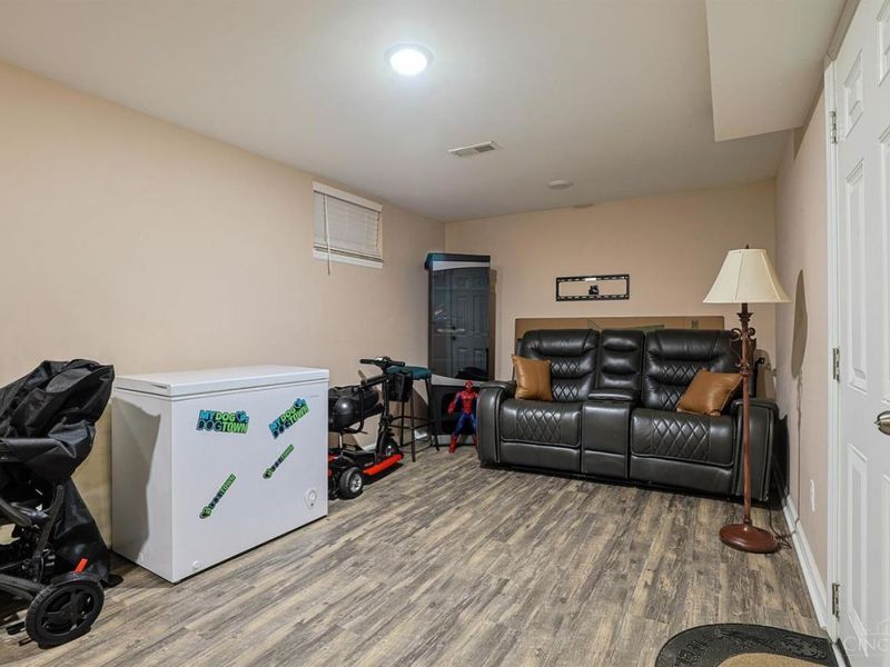 2031 Emerson Avenue, North College Hill, OH 45239 Photo 21