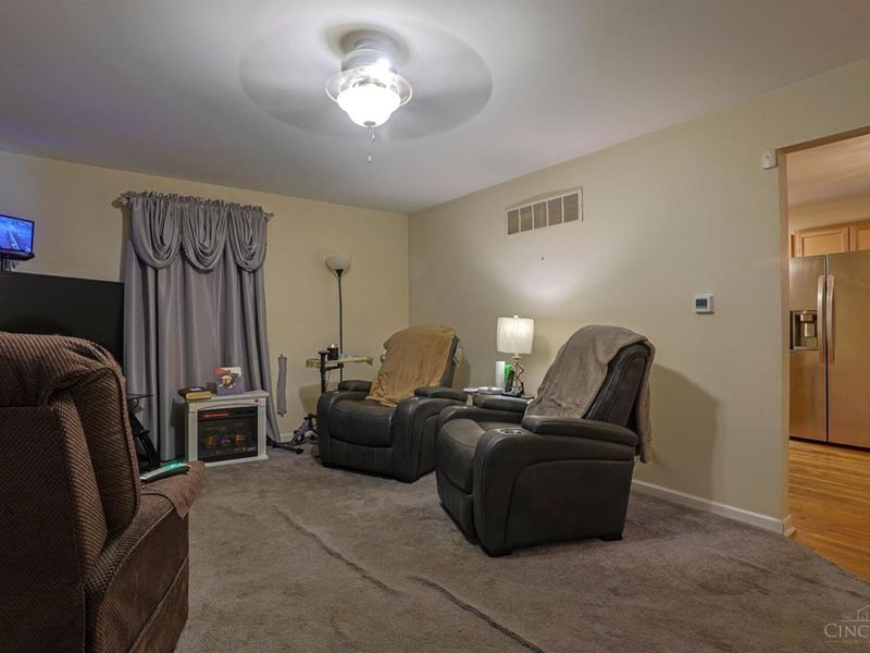 2031 Emerson Avenue, North College Hill, OH 45239 Photo 5