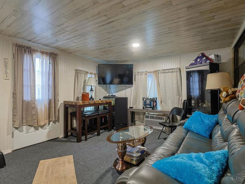 2031 Emerson Avenue, North College Hill, OH 45239 Photo 7