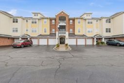 6203 Catalina Dr. photo 4