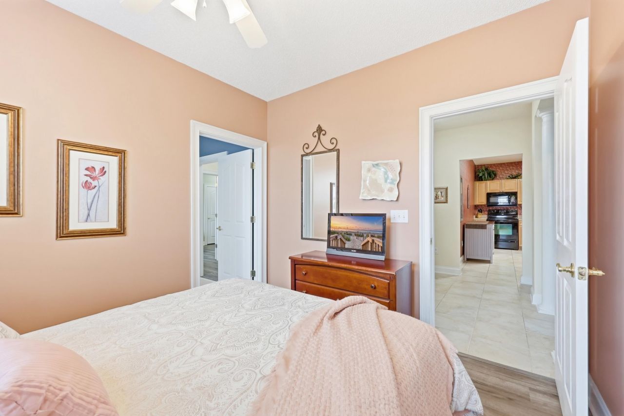 6203 Catalina Dr. Photo 31