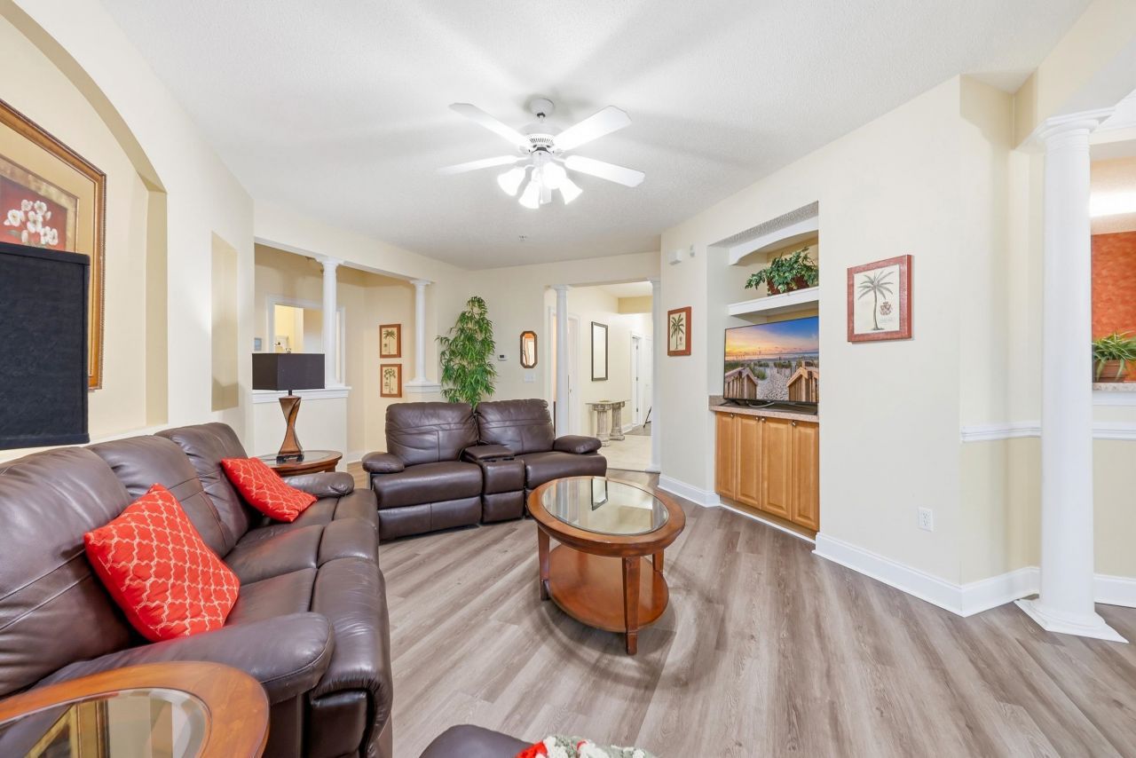 6203 Catalina Dr. Photo 5